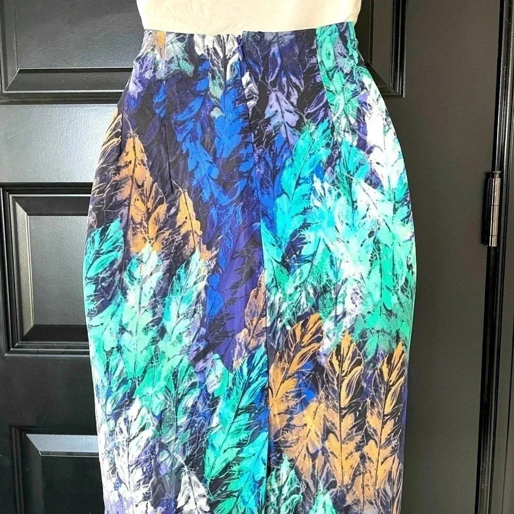 Harper and Gray skirt- medium - Picture 4 of 5